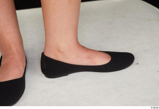 Jennifer Mendez flats foot shoes 0009.jpg